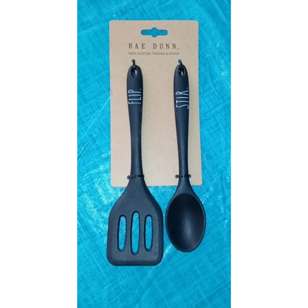 Rae Dunn utensils set